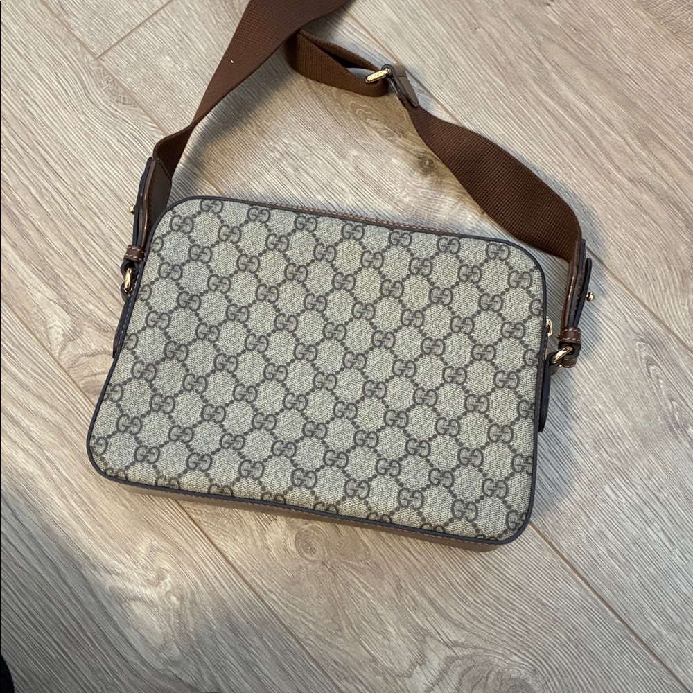 Gucci GG Supreme coated canvas messenger bag - Picture 6 of 10
